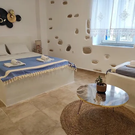 Adriana * פארוס