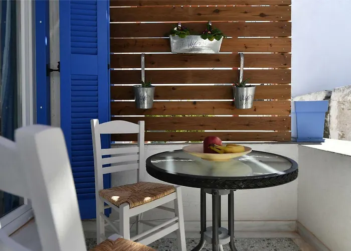 Adriana Daire Páros